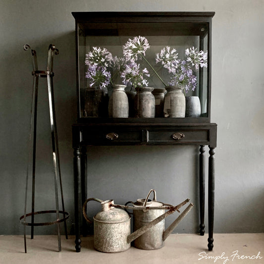 Annie Sloan Athenian Black